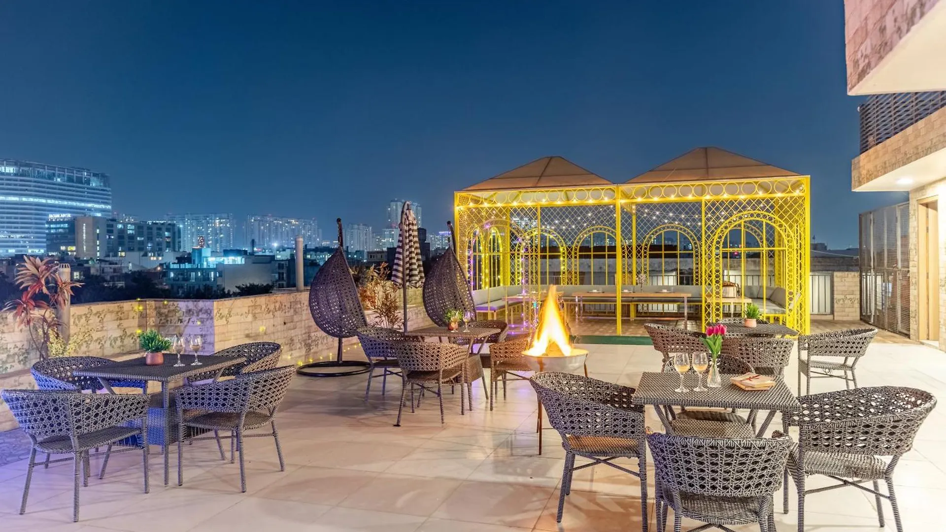 Alaya Stays Miyabi Suites, Golf Course Road Gurgáon