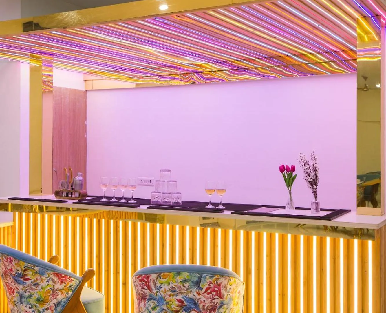 Hotel Alaya Stays Miyabi Suites, Golf Course Road Gurgáon