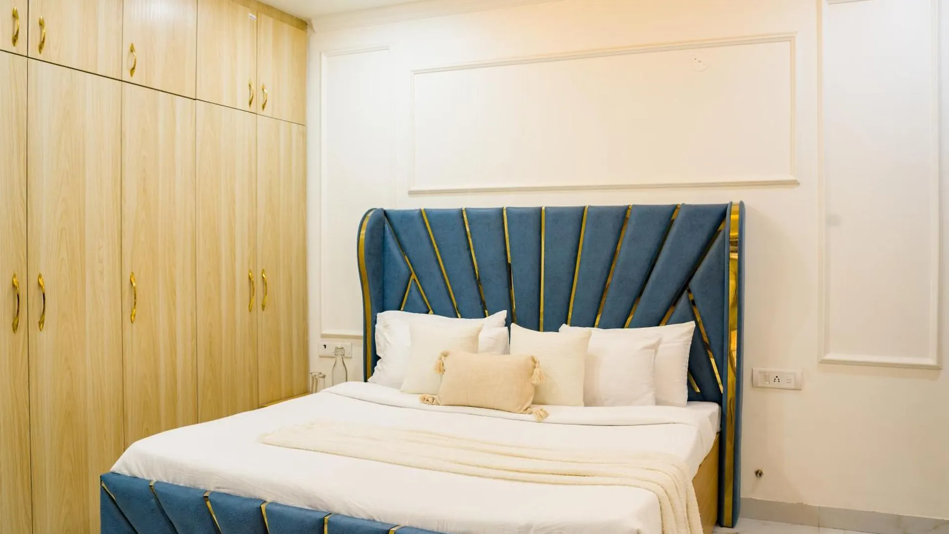 Alaya Stays Miyabi Suites, Golf Course Road Gurgáon 4*,