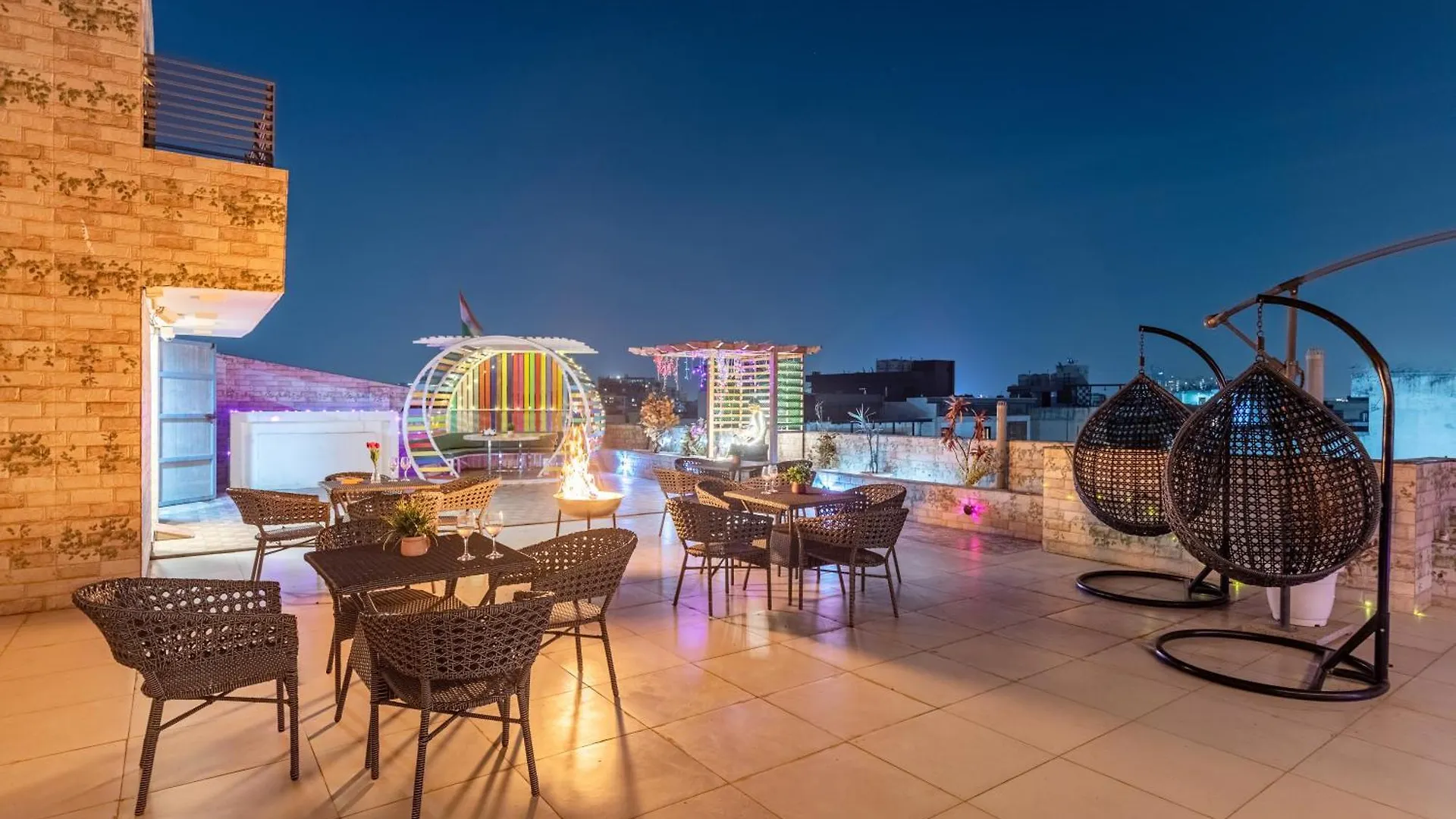 Alaya Stays Miyabi Suites, Golf Course Road Gurgáon