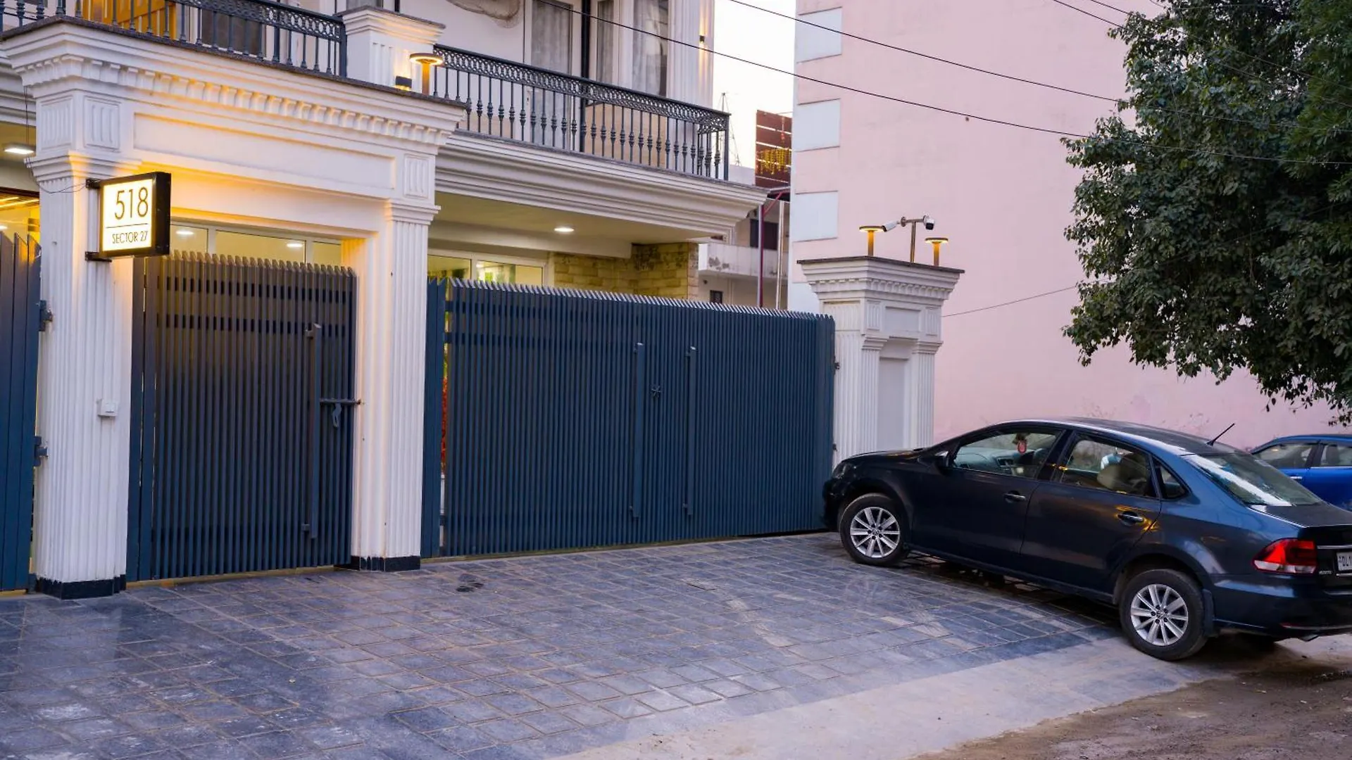 Alaya Stays Miyabi Suites, Golf Course Road Gurgáon 4*,